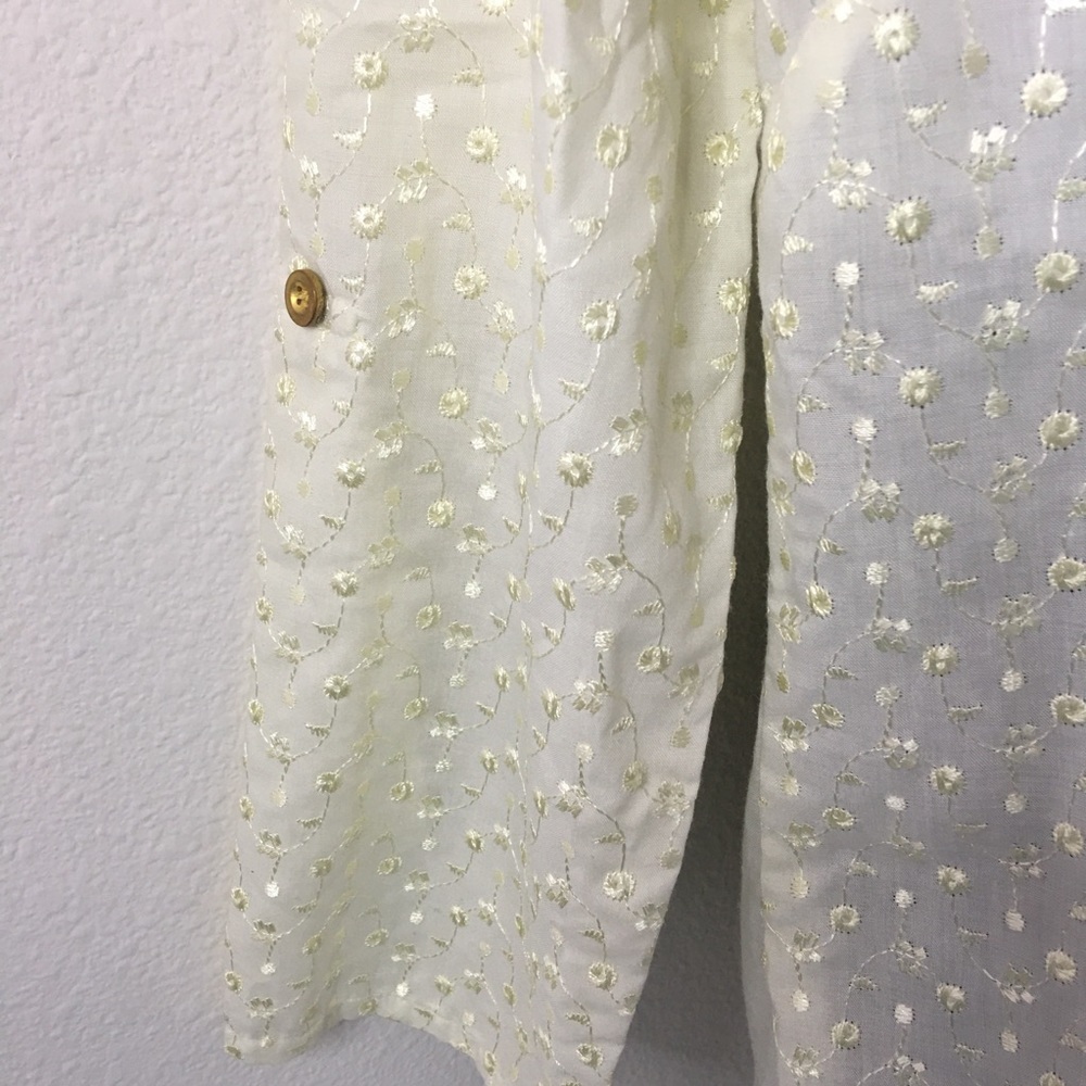 Zara 3/4 Sleeve Off White Floral Embroidered Shirt - Picture 6 of 8